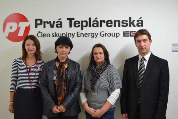 Handover of financial grant of Supporting Association EG in company Prvá teplárenská, Inc.